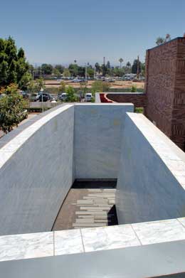 donor recognition curved niche wall at Chapman University picture 1